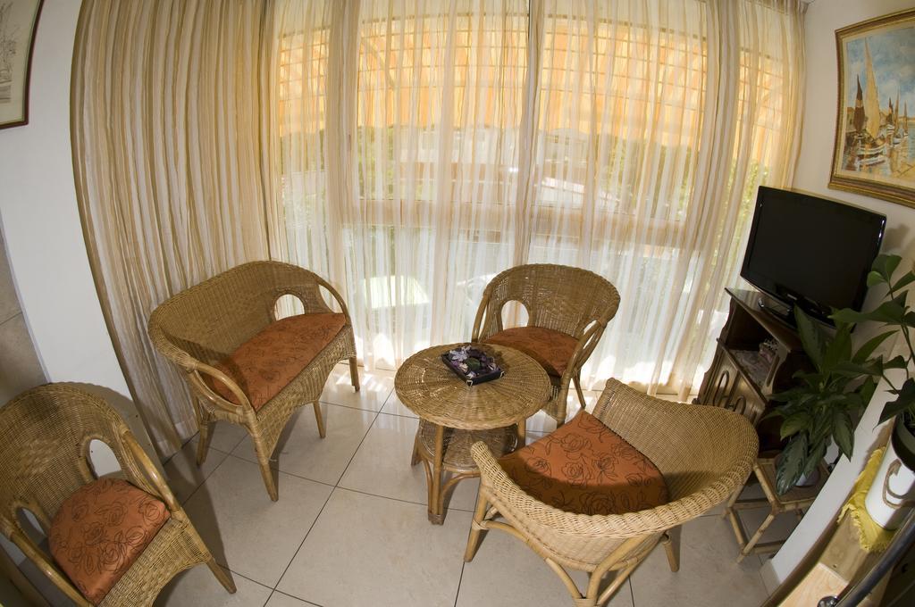 Hotel Donatello Cesenatico Exterior photo